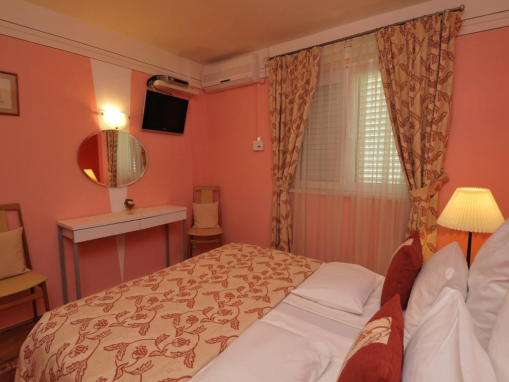 Hotel Haus Am Meer Cavtat Room photo